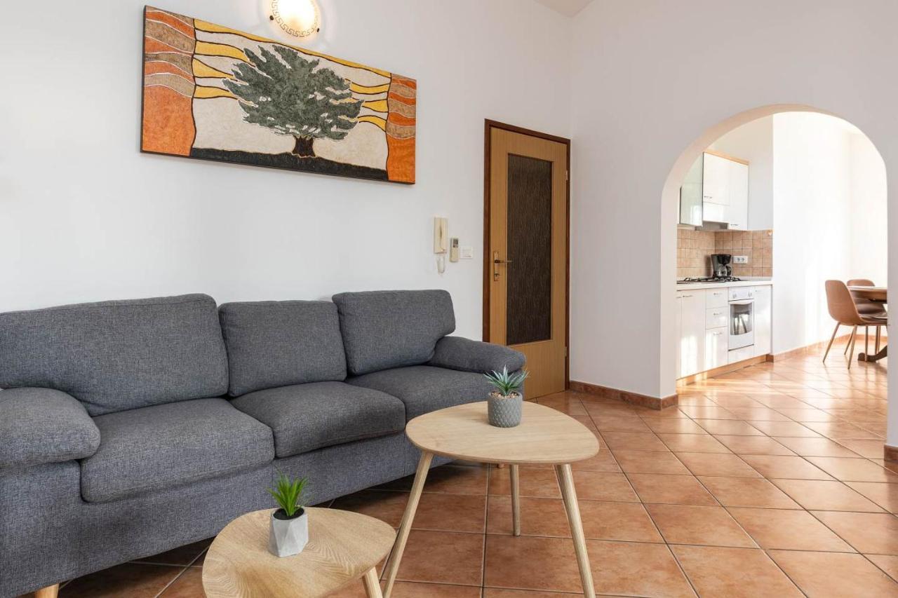 Saladinka Apartment *